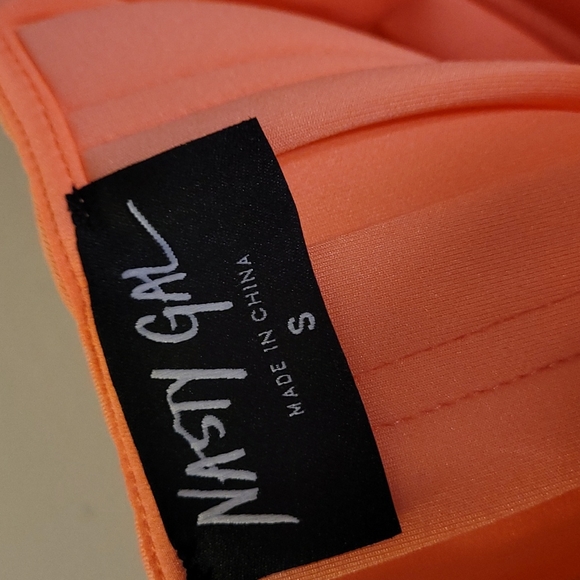 ⭐️ NWOT Nasty gal sleeveless party dress - Picture 6 of 7